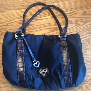 Brighten Purse  magnet closure